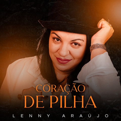 Capa do álbum Coração de Pilha de Lenny Araújo